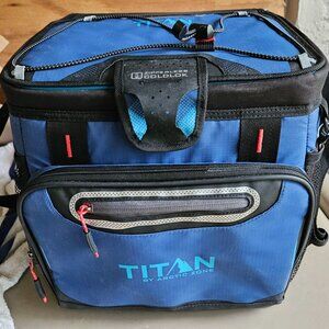 Titan by Arctic Zone 24 Can (16 Quart) Zipperless Soft Cooler, Ocean Blue